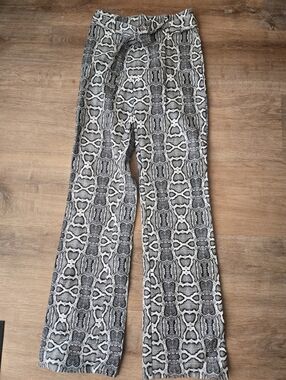 NWOT I.AM.GIA Black and White Snake Print Faux Leather Trousers SIZE XS